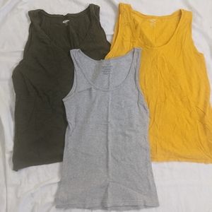 ⭐ Size XL lot of tanks old navy & faded glory